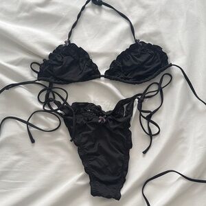 437 Black Ruffled Bikini - Never Worn